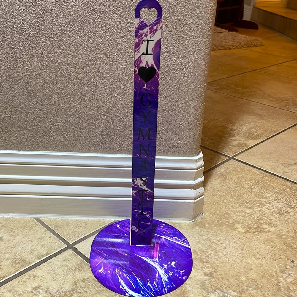 Gymnastic scrunchie holder